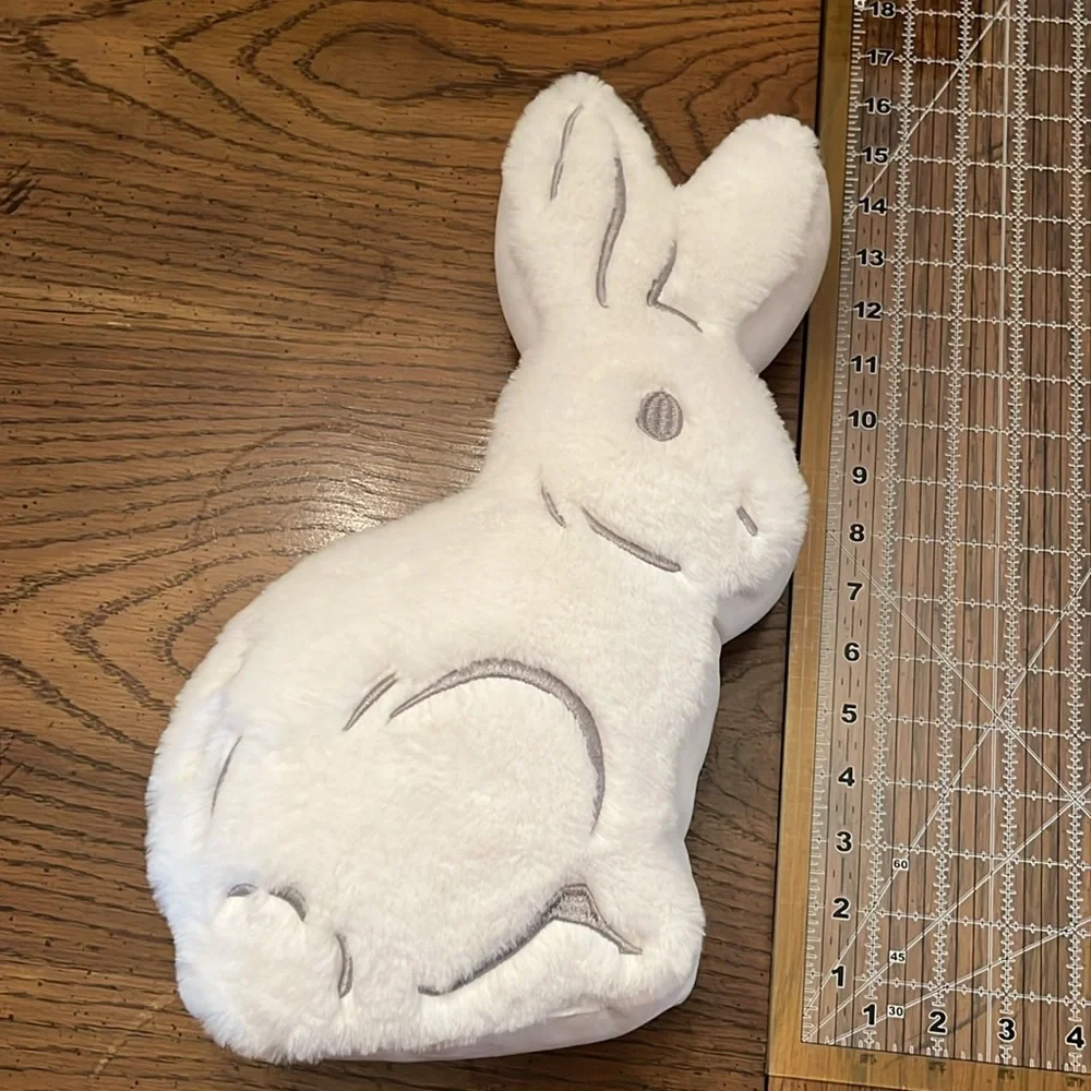 Spritz Bunny pillow‎